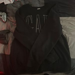 GAP sweatshirt